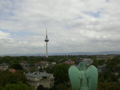 Blick vom Umgang der Kirchenkuppel der Christuskirche auf Mannheim