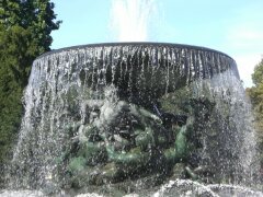 Brunnen Stille Wasser am Albertplatz